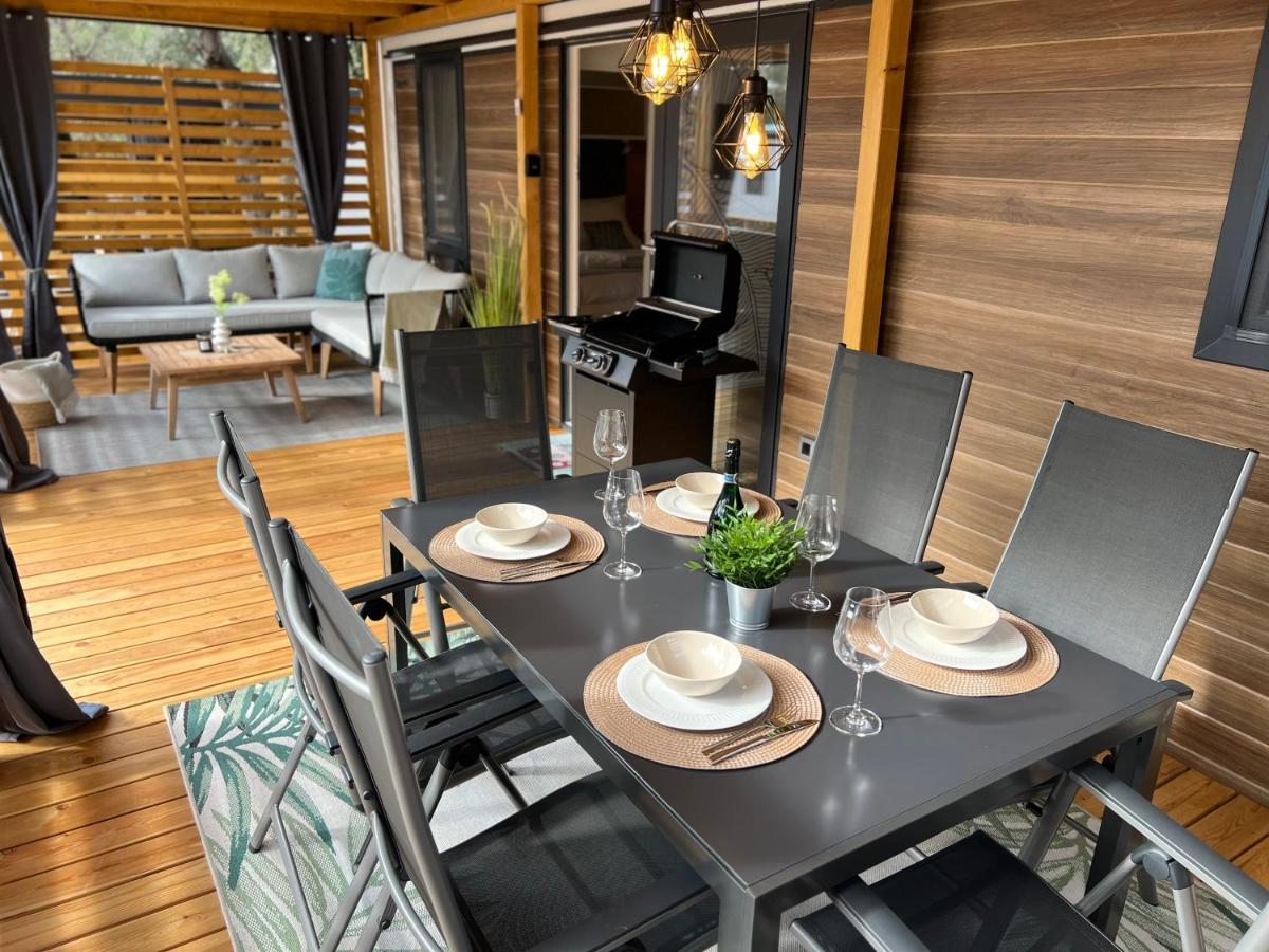 Mobile Homes Malu Біоград-на-Мору Екстер'єр фото